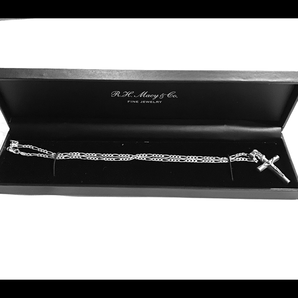 Silver 16 in. chain with cross pendant